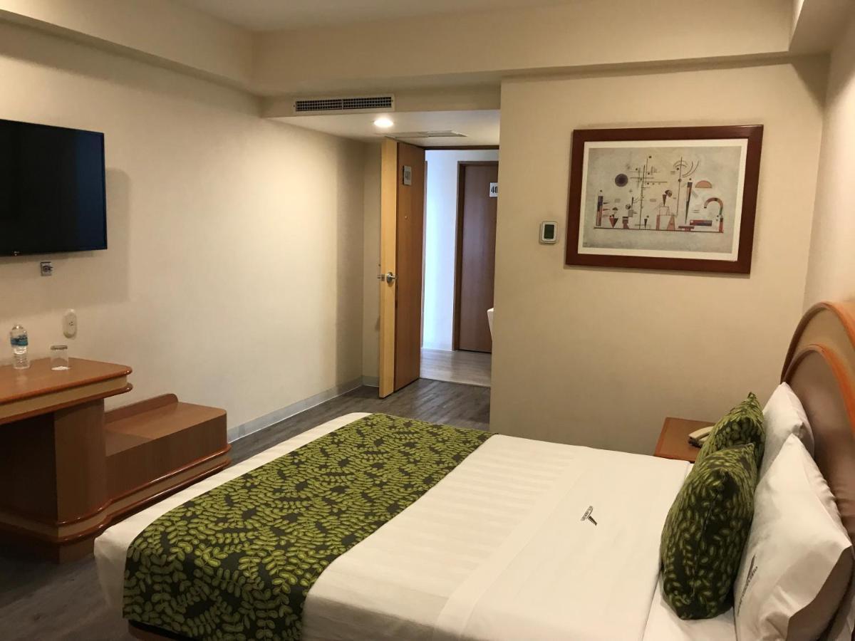 מקסיקו סיטי Hotel Aeropuerto מראה חיצוני תמונה
